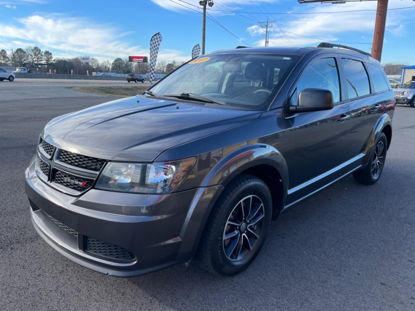 2017 Gray Dodge Journey (3C4PDCAB5HT) with an 4-Cyl, 2.4 Liter engine, Auto, 4-Spd AutoStick transmission, located at 8008 Warden Rd, Sherwood, AR, 72120, (501) 801-6100, 34.830078, -92.186684 - Photo#3